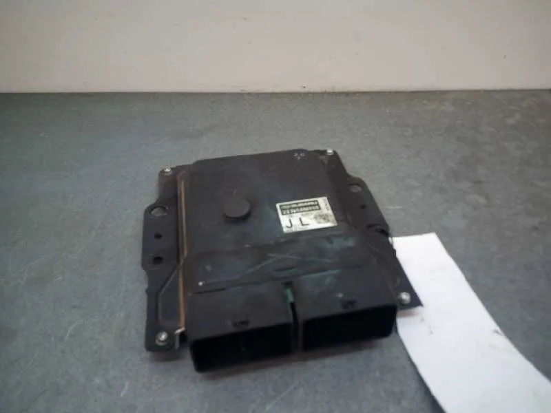 Centralita Motor Uce para Subaru Outback (B15)