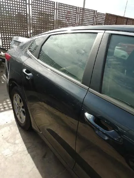 Puerta Trasera Derecha para Kia Optima
