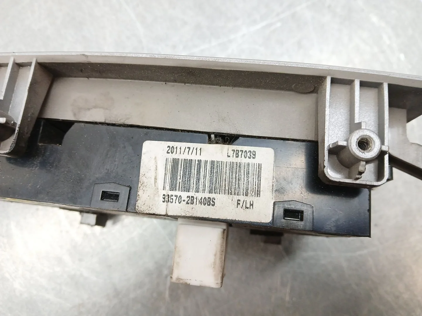 Mando Elevalunas Delantero Izquierdo para Hyundai Santa Fe (Bm)