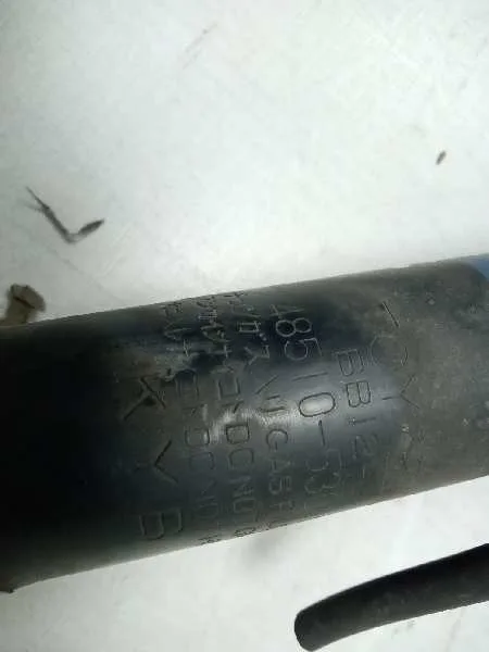 Amortiguador Delantero Izquierdo para Lexus Is200 (Gxe10)