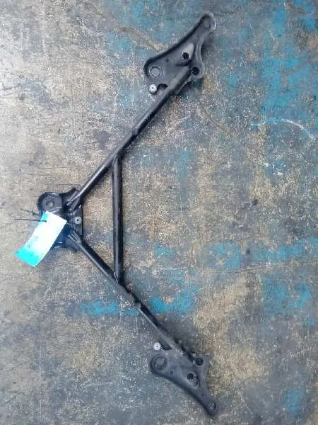 Puente Delantero para Lexus Is200 (Gxe10)