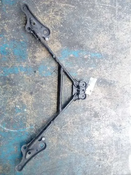 Puente Delantero para Lexus Is200 (Gxe10)