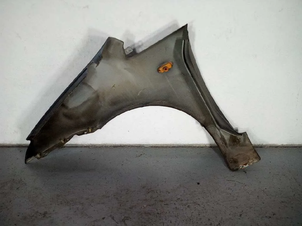 Aleta Delantera Derecha para Ford Focus C-Max (Cap)