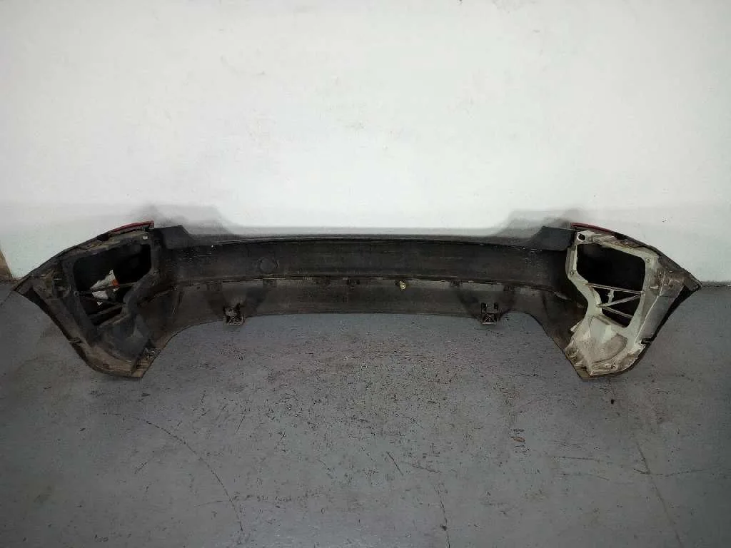Paragolpes Trasero para Ford Focus C-Max (Cap)
