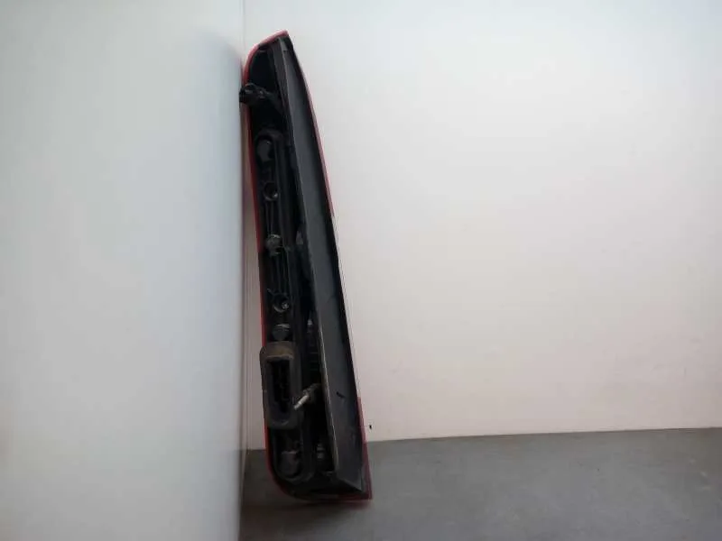Piloto Trasero Derecho para Ford Focus C-Max (Cap)