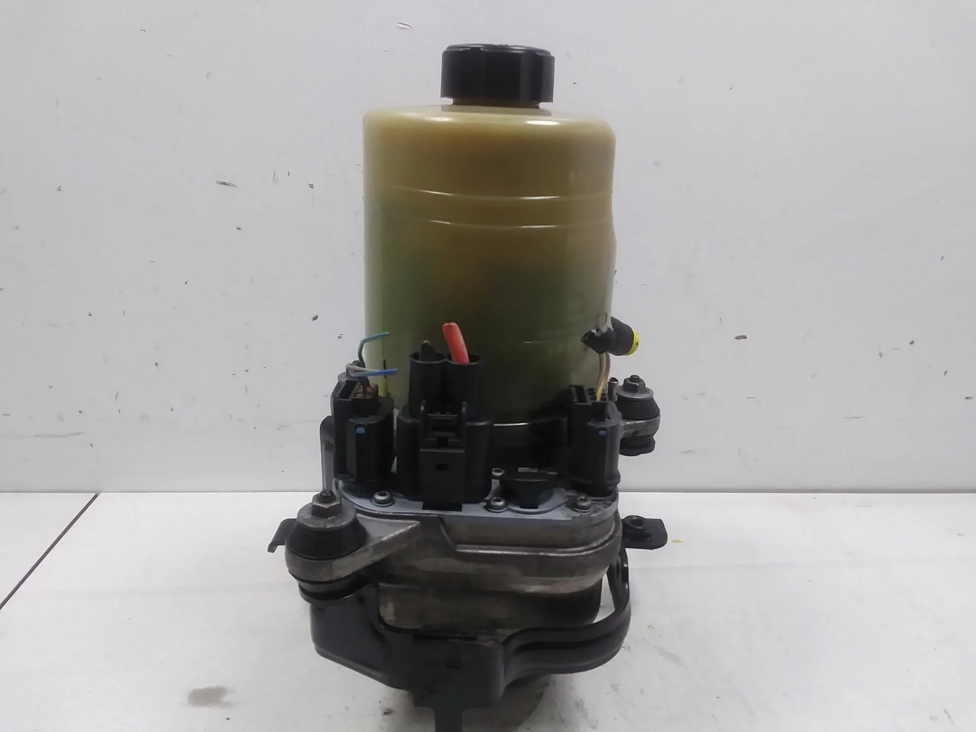 Bomba Direccion para Ford Focus C-Max (Cap)