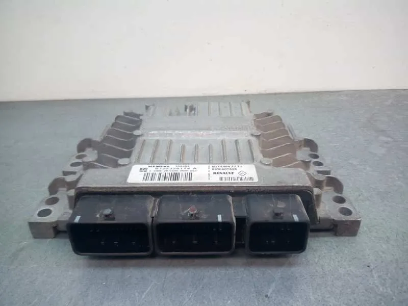 Centralita Motor Uce para Renault Megane Ii Berlina 5P