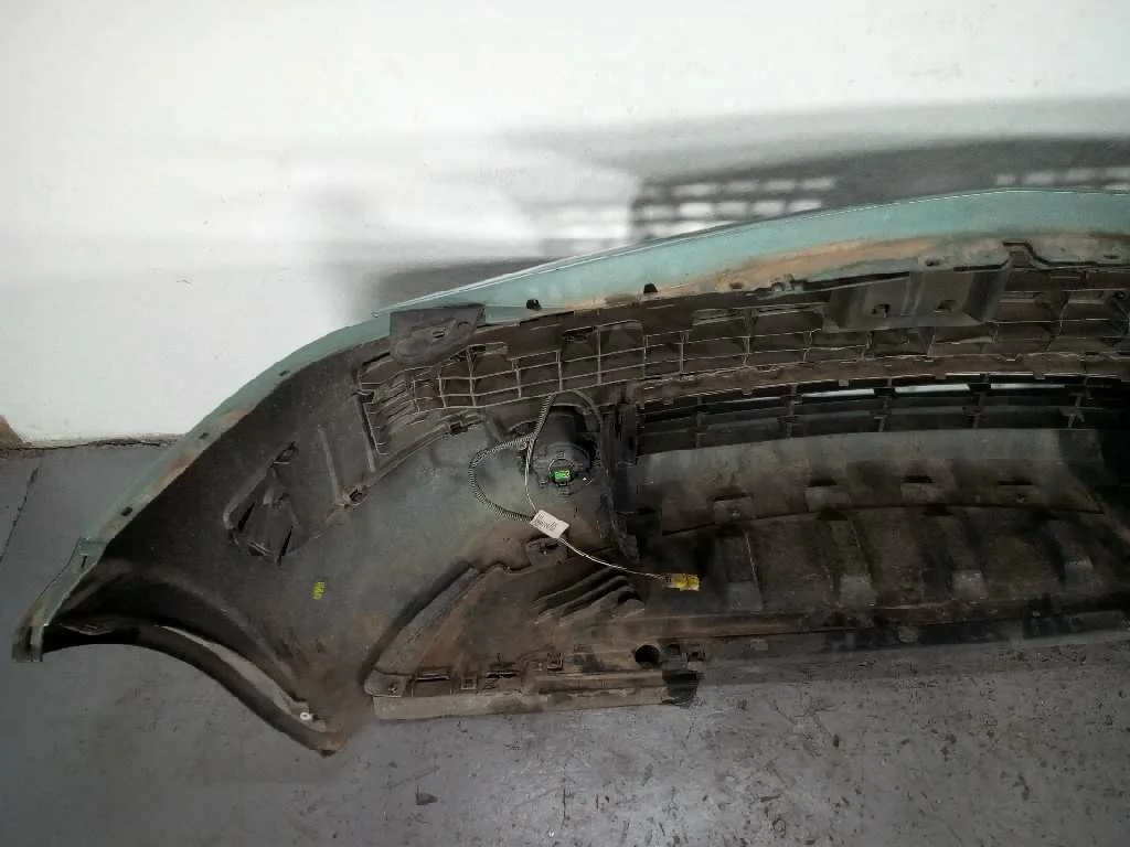 Paragolpes Delantero para Renault Megane Ii Berlina 5P
