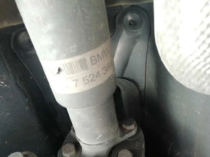 Transmision Central para Bmw X5 (E53)
