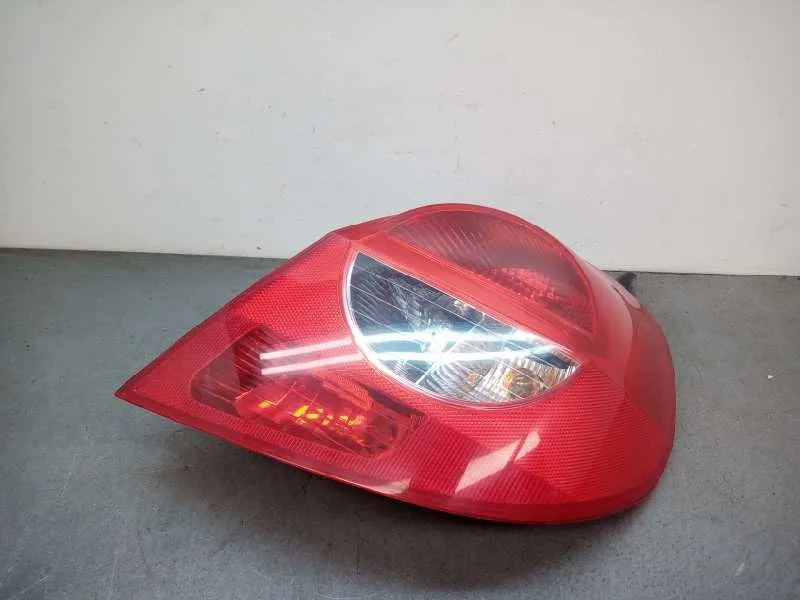 Piloto Trasero Derecho para Renault Clio Iii