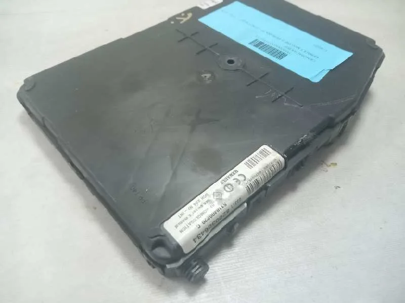 Centralita Bsi para Renault Megane Ii Berlina 5P