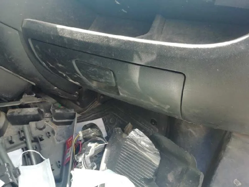 Guantera para Peugeot Boxer Caja Cerrada (Bat. 3450) (333)
