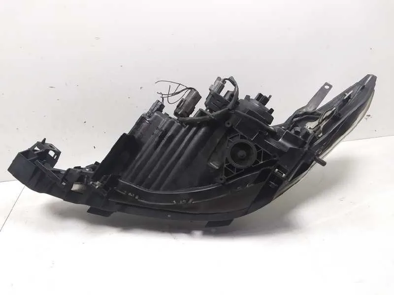 Faro Derecho para Mazda 5 Berl. (Cr)