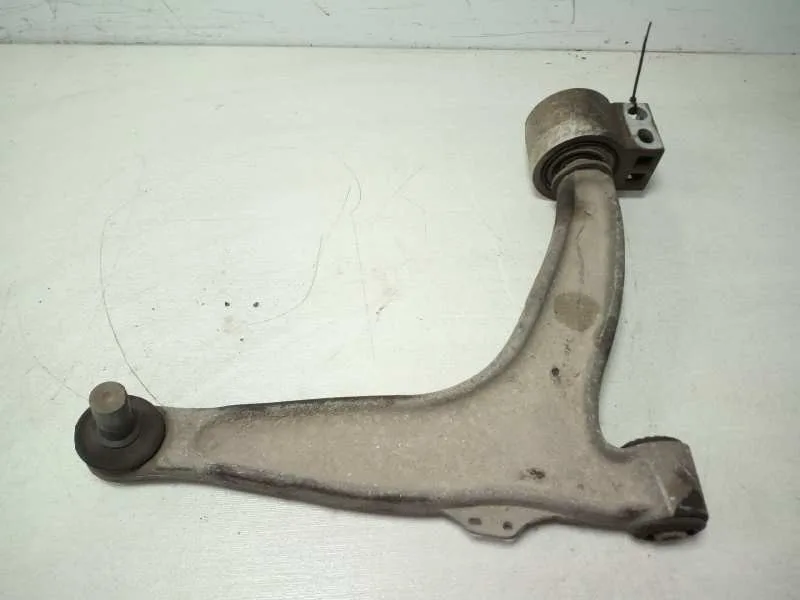 Brazo Suspension Inferior Delantero Derecho para Cadillac Bls