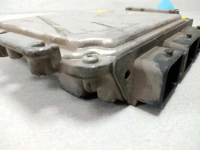 Centralita Motor Uce para Renault Trafic Caja Cerrada (Ab 4.01)