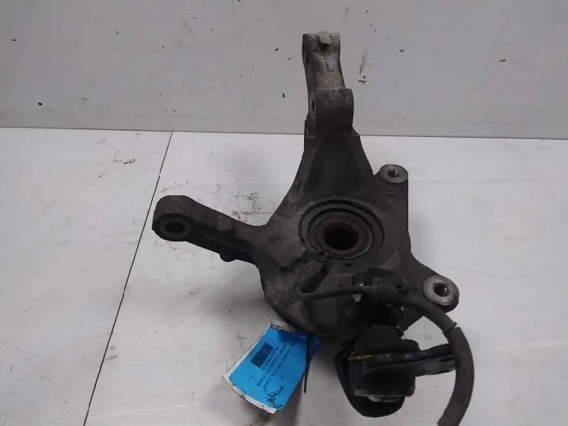 Mangueta Delantera Izquierda para Renault Trafic Caja Cerrada (Ab 4.01)