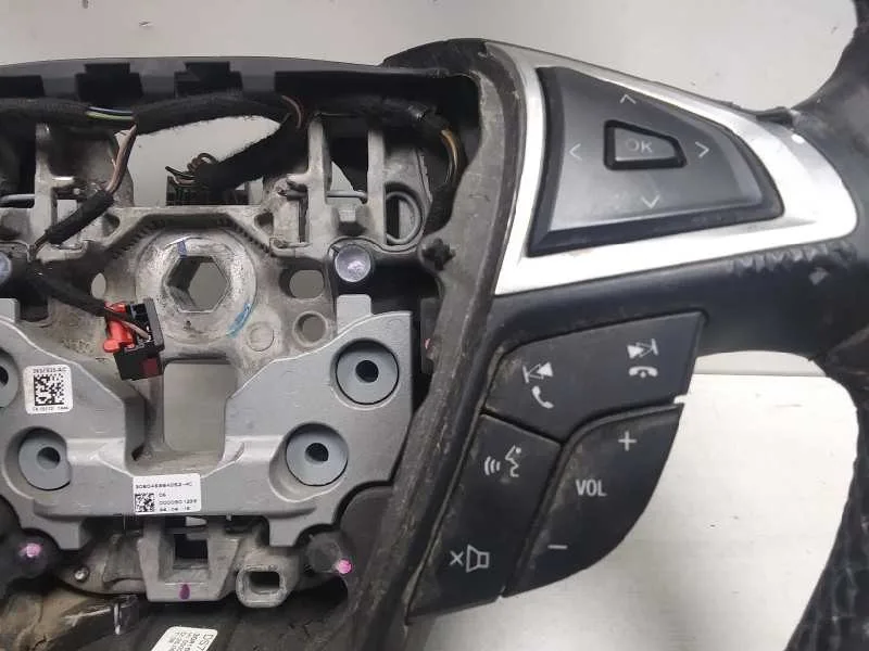 Volante para Ford S-Max