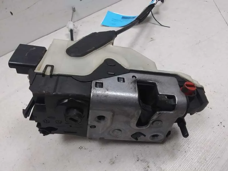 Cerradura Puerta Trasera Derecha para Peugeot 2008 (--.2013->)