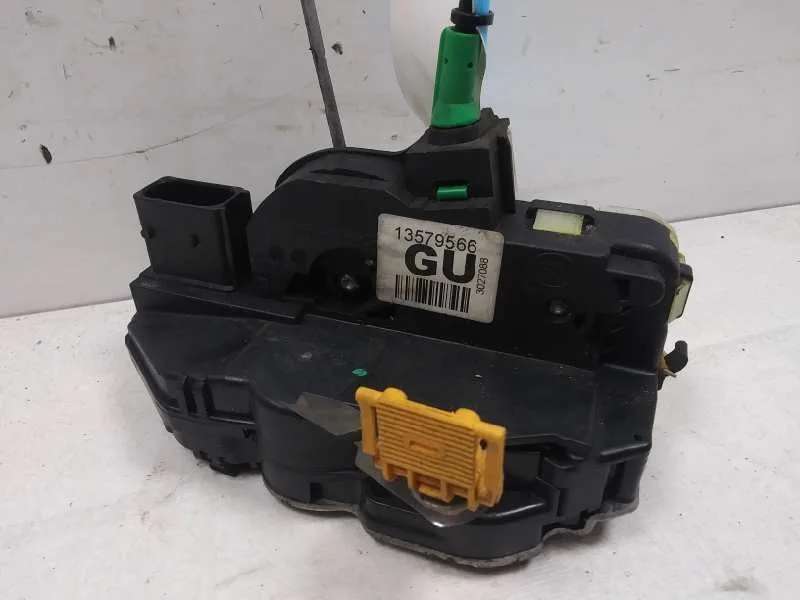 Cerradura Puerta Trasera Derecha para Chevrolet Cruze Hatchback