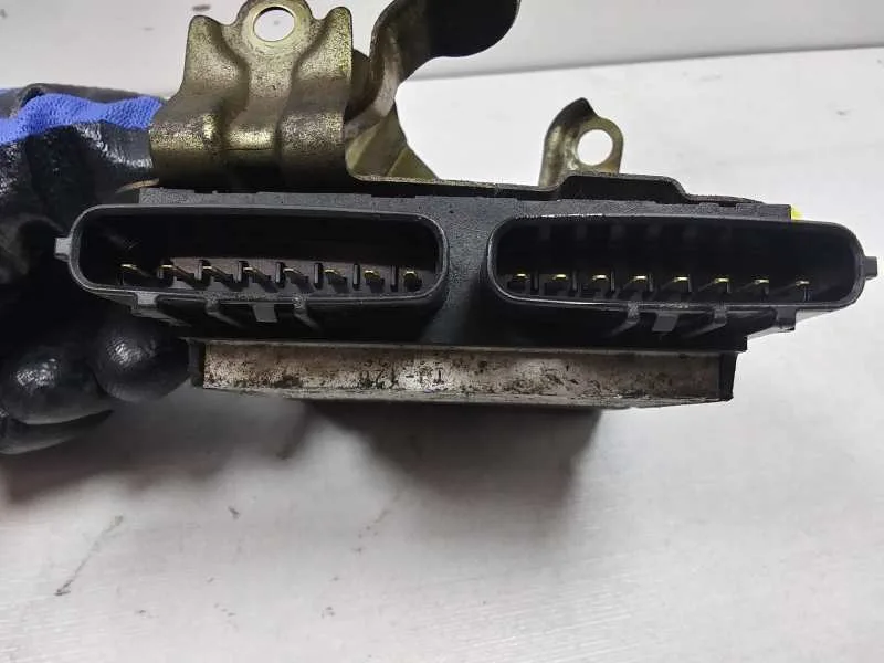 Modulo Electronico para Toyota Corolla (E12)