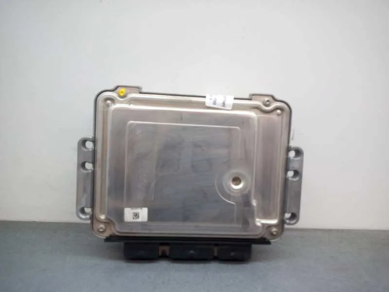 Centralita Motor Uce para Peugeot 407