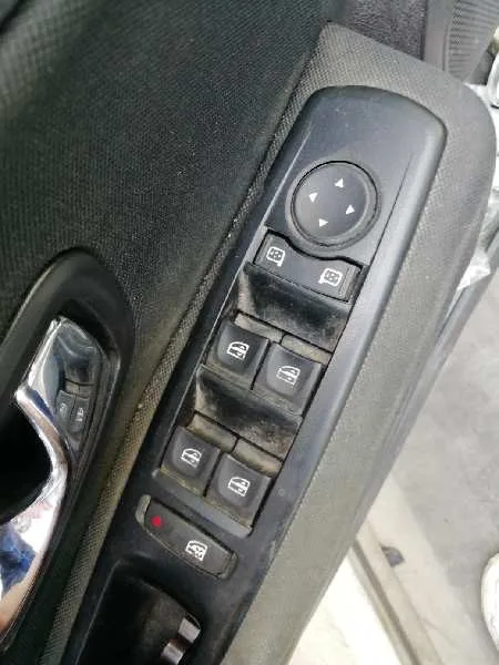 Mando Elevalunas Delantero Izquierdo para Renault Megane Iii Sport Tourer