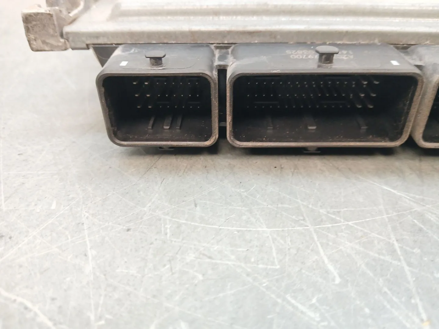 Centralita Motor Uce para Renault Megane Iii Sport Tourer