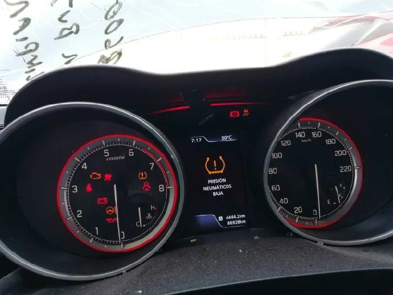 Cuadro Instrumentos para Suzuki Swift (Az)