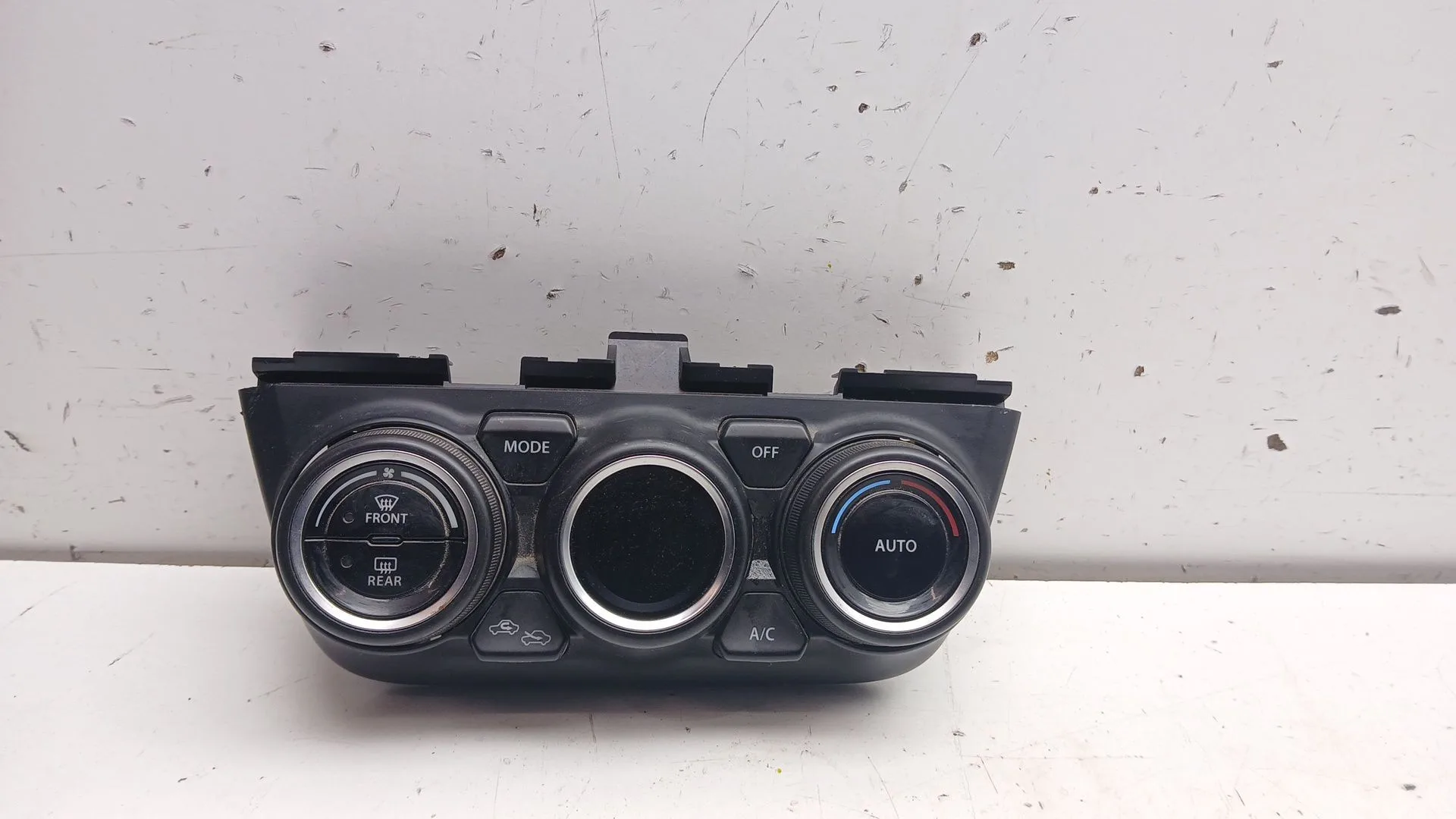 Mando Climatizador para Suzuki Swift (Az)