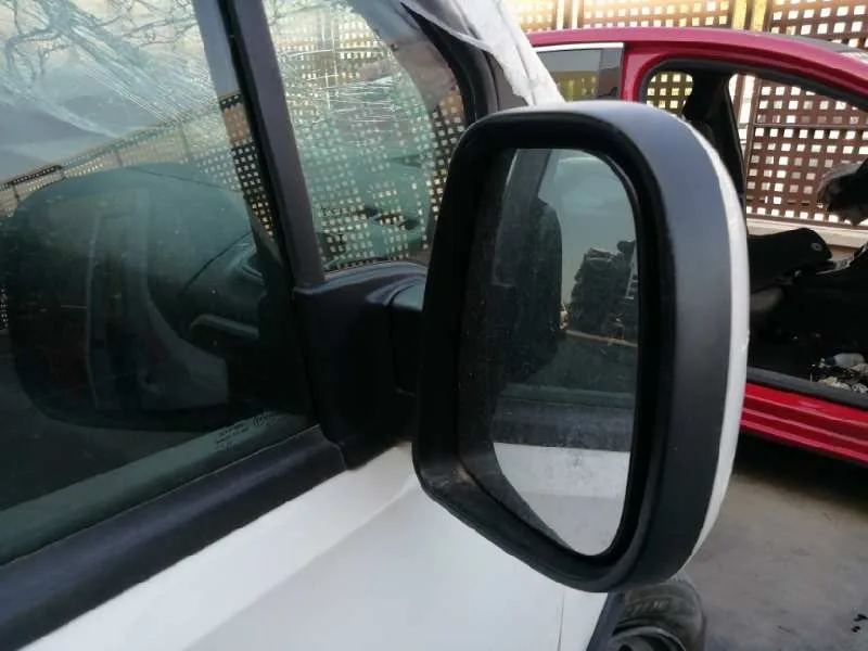 Retrovisor Derecho para Peugeot Rifter