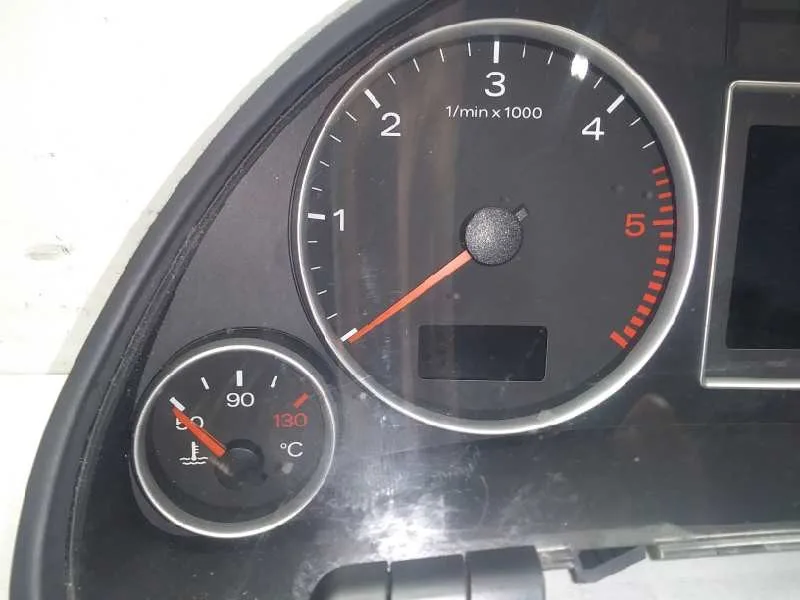 Cuadro Instrumentos para Audi A4 Berlina (8E)