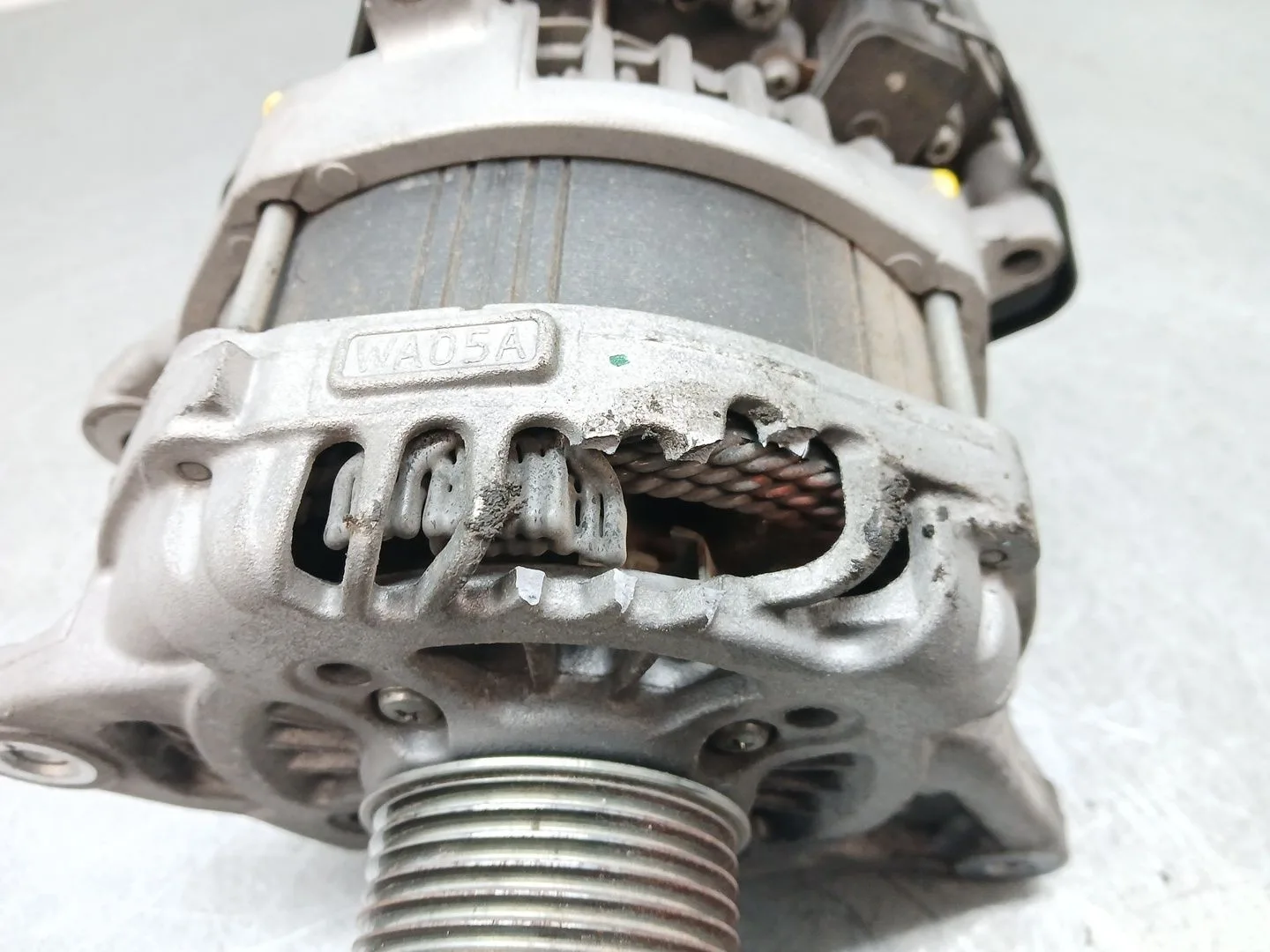 Alternador para Suzuki Swift (Az)