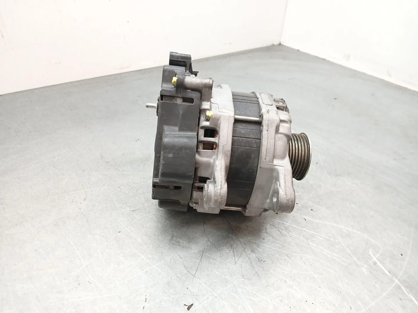 Alternador para Suzuki Swift (Az)