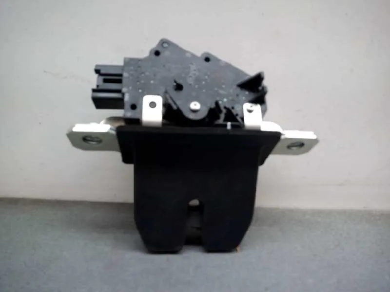 Cerradura Maletero / Porton para Mg Zs Luxury