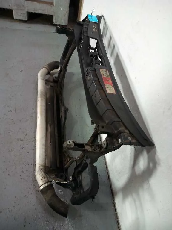 Panel Frontal para Audi A6 Berlina (4F2)