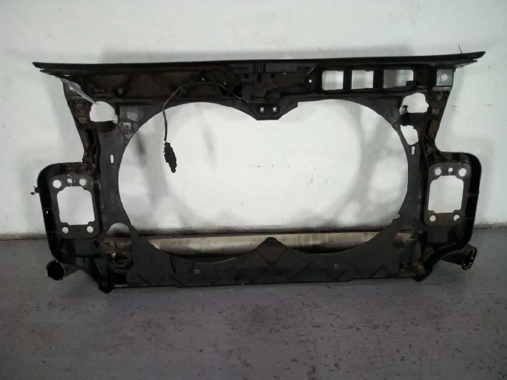 Panel Frontal para Audi A6 Berlina (4F2)