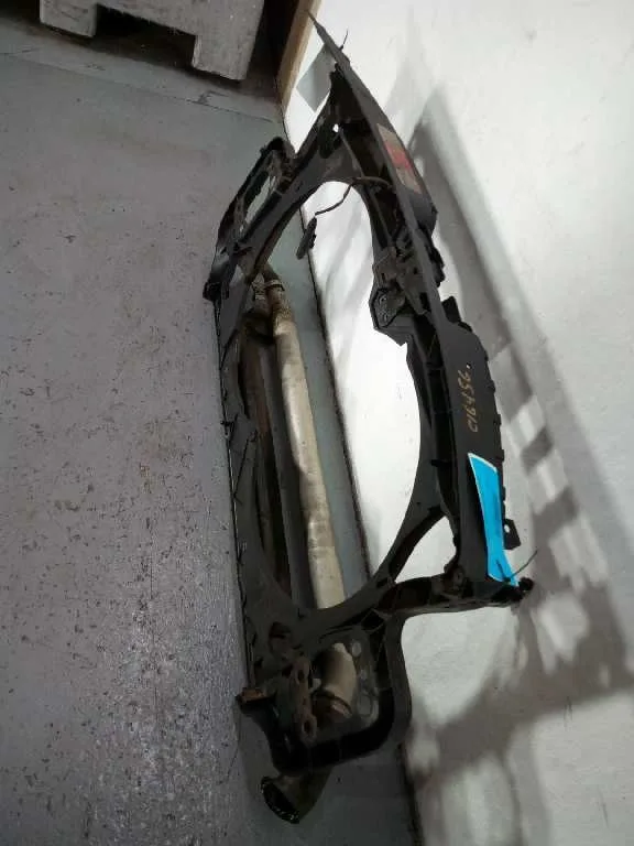 Panel Frontal para Audi A6 Berlina (4F2)