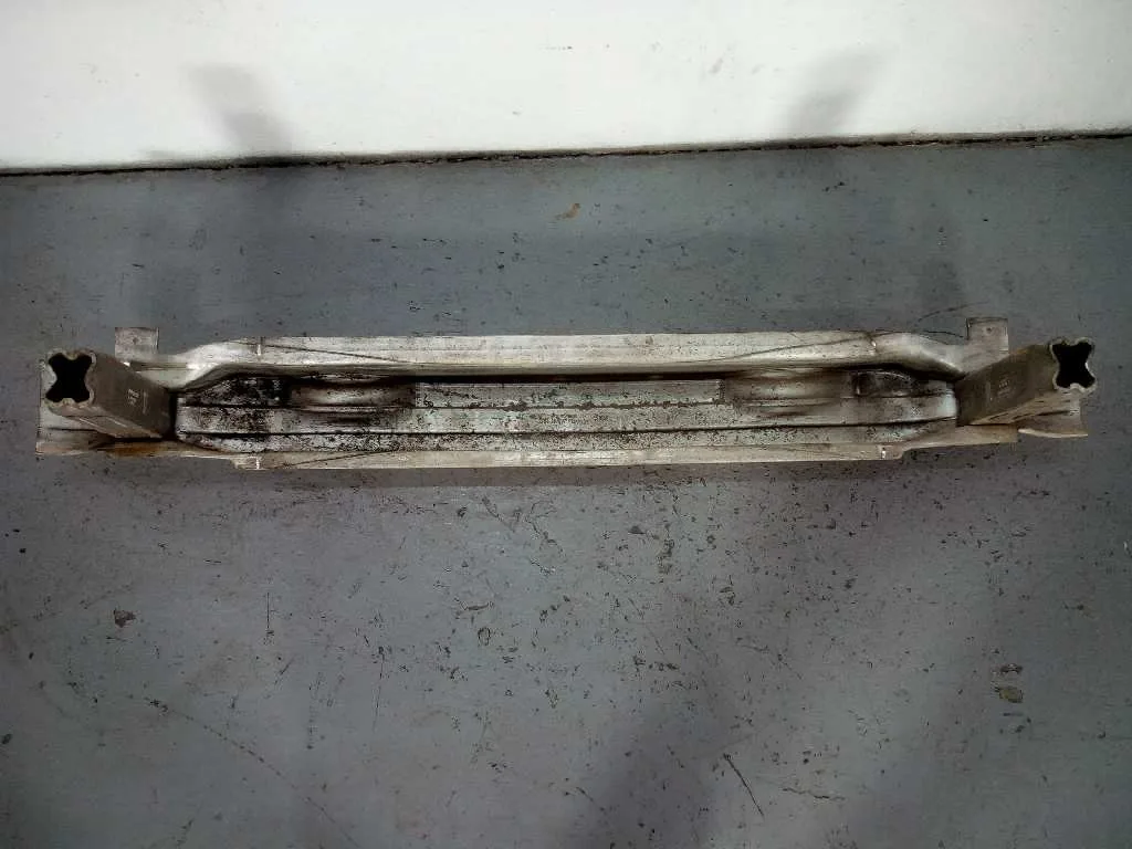 Refuerzo Paragolpes Delantero para Audi A6 Berlina (4F2)
