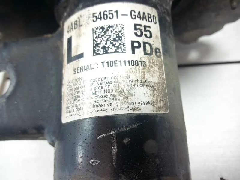 Amortiguador Delantero Izquierdo para Hyundai I30 (Pd)