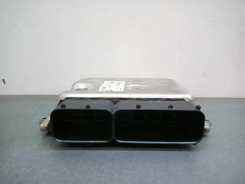 Centralita Motor Uce para Peugeot Bipper