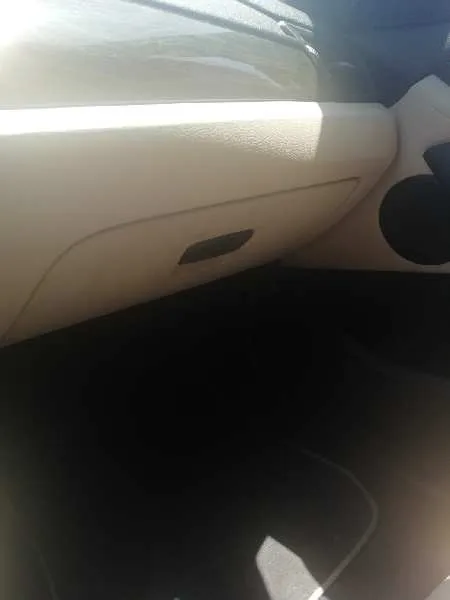 Guantera para Bmw X1 (E84)