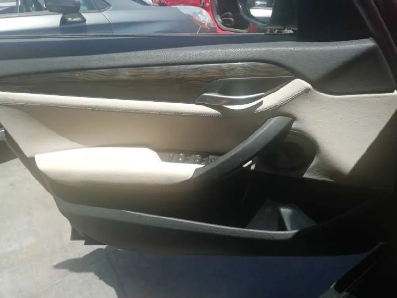 Guarnecido Puerta Delantera Izquierda para Bmw X1 (E84)