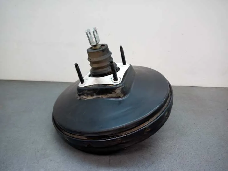 Servofreno para Ford Focus Berlina (Cap)