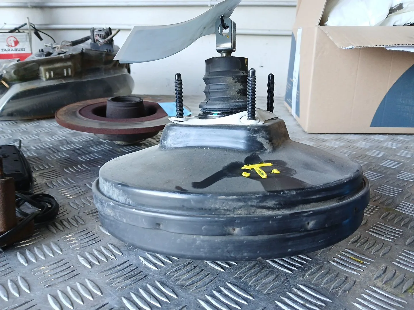 Servofreno para Ford Focus Berlina (Cap)