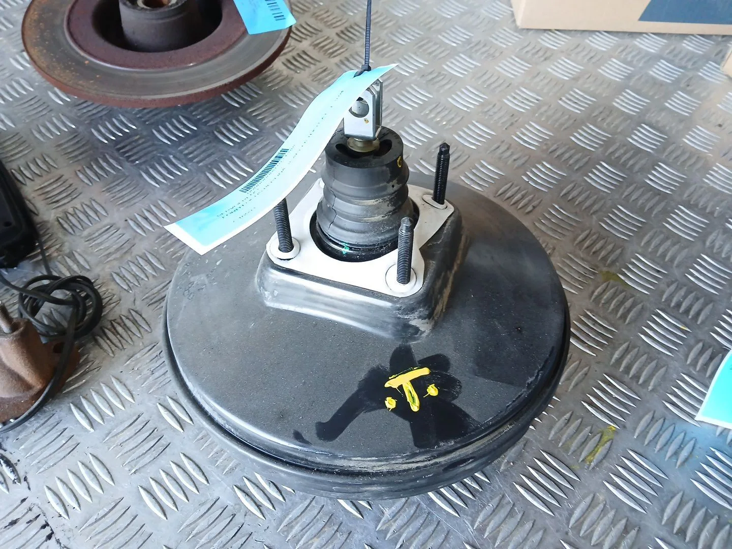 Servofreno para Ford Focus Berlina (Cap)