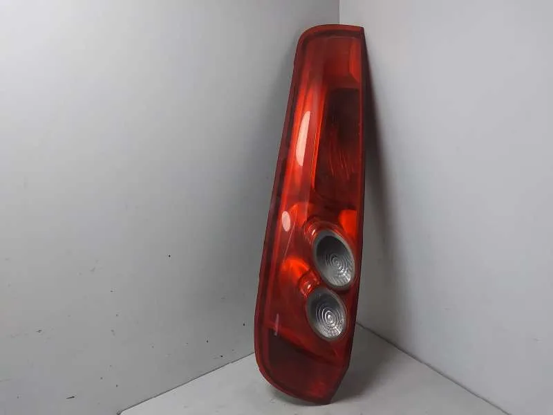 Piloto Trasero Izquierdo para Ford Fiesta (Cbk)