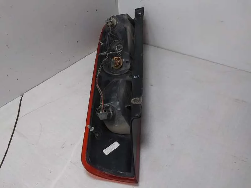 Piloto Trasero Izquierdo para Ford Fiesta (Cbk)