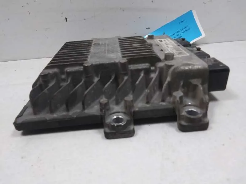 Centralita Motor Uce para Ford Fiesta (Cbk)