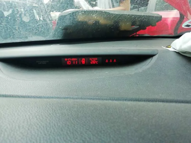 Display para Kia Cee'd Sportswagon (Jd)
