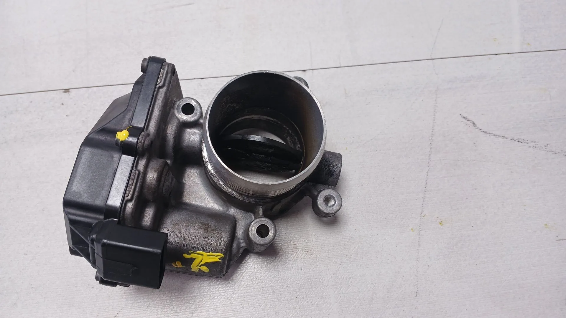 Caja Mariposa para Audi A4 Ber. (B8)
